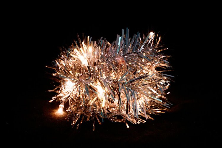 Гирлянда "Мишура теплая белая", CL404 Гирлянда "Мишура теплая белая", CL404