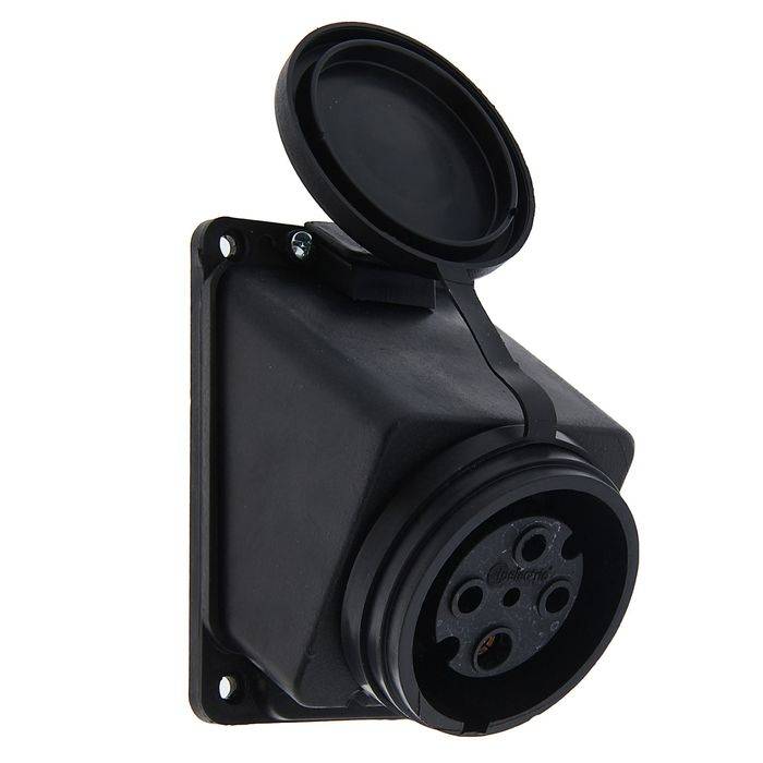 Розетка настенная угловая с крышкой 3Р+Е 32 А 380-415В Розетка настенная угловая с крышкой 3Р+Е 32 А 380-415В