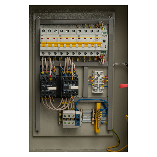 Щит автоматического переключения ЩАП 12 16А IP65 (350х250х170) Щит автоматического переключения ЩАП 12 16А IP65 (350х250х170)