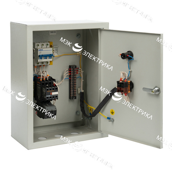 Ящик управления асинхронными двигателями Я5110-3274 IP31 20А (395х310х220)