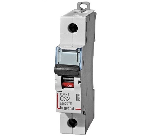 Выключатель автоматический модульный 1п C 32А 6кА DX3-E 6000 1мод. 230/400В Leg 407266