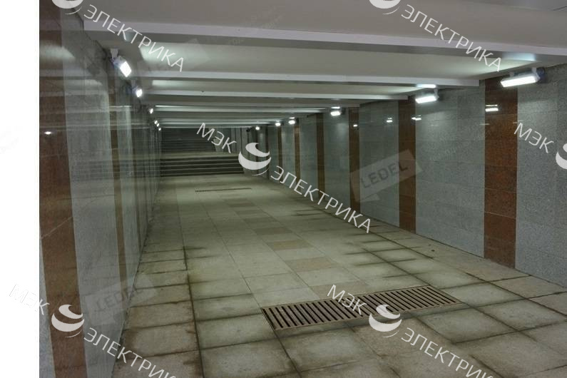 Светильник L-trade II 12/15/Д/5.0K/03/IKVI-21/220AC IP66 поворотное крепление LEDEL 205101500853200