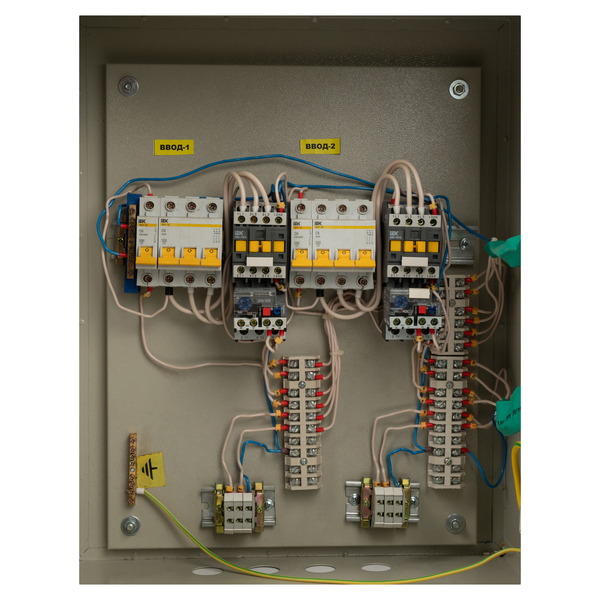 Ящик управления асинхронными двигателями Я5115-3074