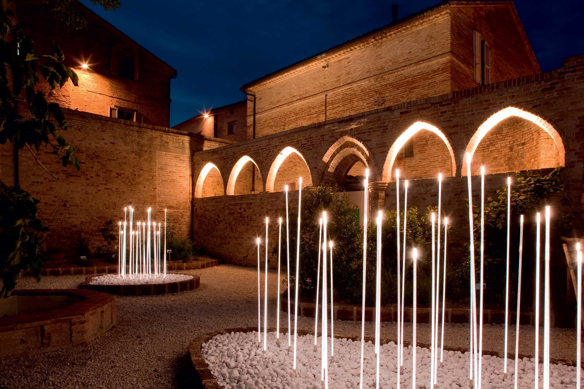 Декоративный светильник iGuzzini Typha Bollard Steel ADT2.713 (1500mm)