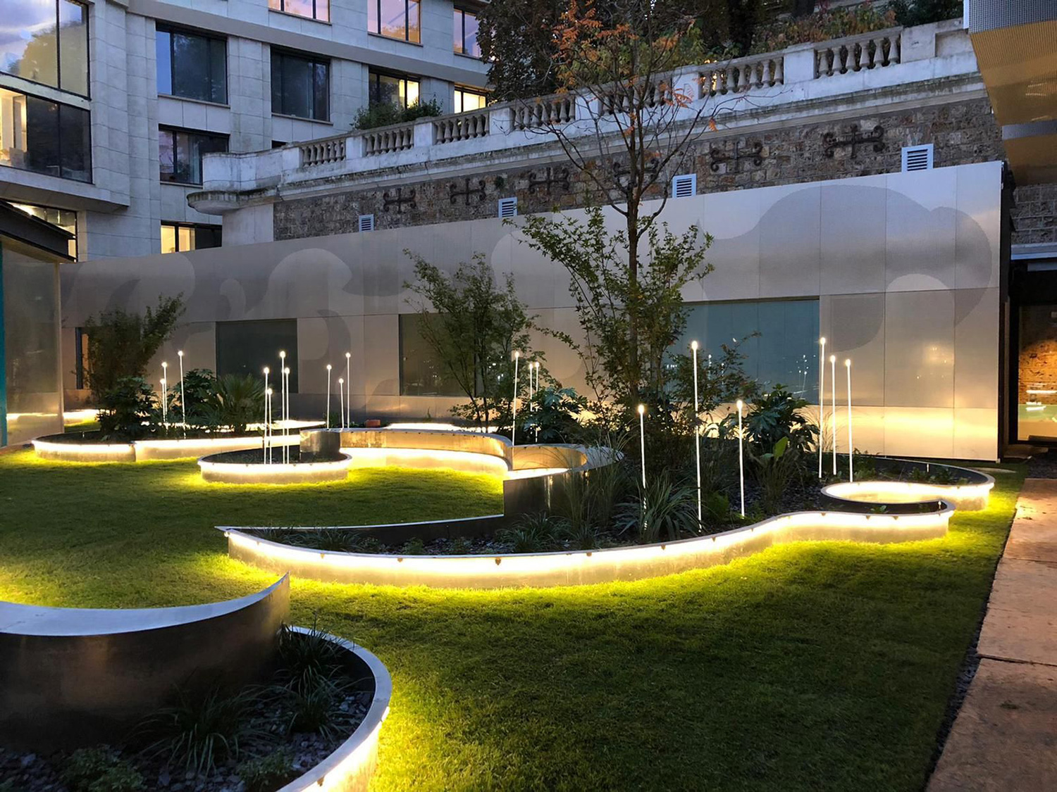 Декоративный светильник iGuzzini Typha Bollard Steel ADT4.713 (1300mm)